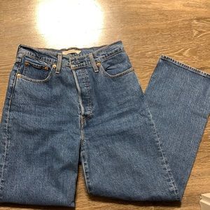 Levi’s rib cage straight jeans